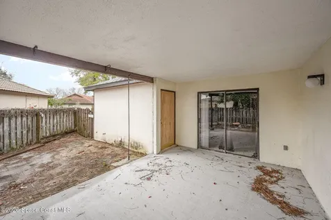 696 Las Palmas Way Melbourne FL 32940
