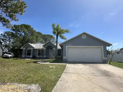 1100 Ipswich Street NW Palm Bay FL 32907