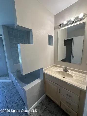 1100 Ipswich Street NW Palm Bay FL 32907