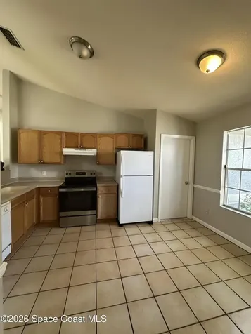 1100 Ipswich Street NW Palm Bay FL 32907