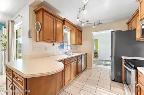 2047 Barracuda Avenue Melbourne Beach FL 32951