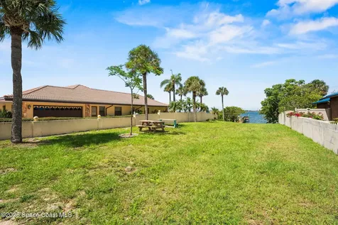 2047 Barracuda Avenue Melbourne Beach FL 32951