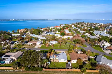 2047 Barracuda Avenue Melbourne Beach FL 32951
