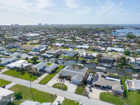 511 Eleuthera Lane Indian Harbour Beach FL 32937