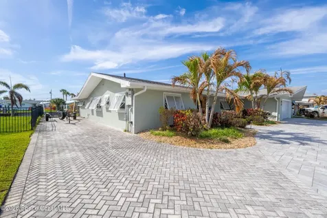 511 Eleuthera Lane Indian Harbour Beach FL 32937