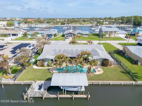 511 Eleuthera Lane Indian Harbour Beach FL 32937