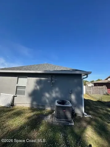 1098 Falconer Street NW Palm Bay FL 32907