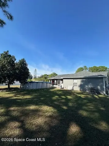 1098 Falconer Street NW Palm Bay FL 32907