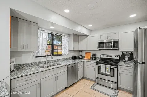 901 Gannet Avenue NW Palm Bay FL 32907