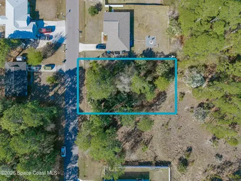 825 Doverbrook Road NW Palm Bay FL 32907
