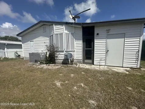 519 Puffin Drive Barefoot Bay FL 32976