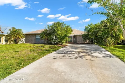 765 Brookedge Terrace Sebastian FL 32958