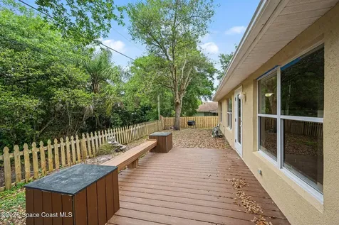 558 Barber Street Sebastian FL 32958