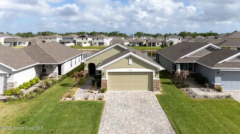 1061 Canfield Circle SE Palm Bay FL 32909