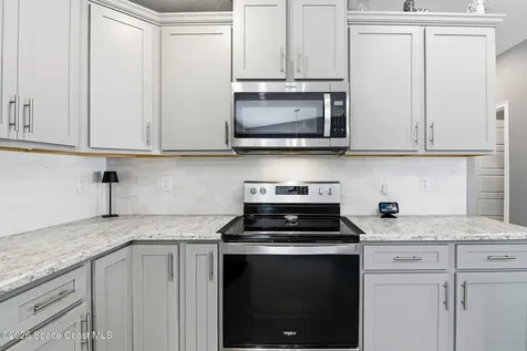 1061 Canfield Circle SE Palm Bay FL 32909