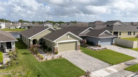 1061 Canfield Circle SE Palm Bay FL 32909