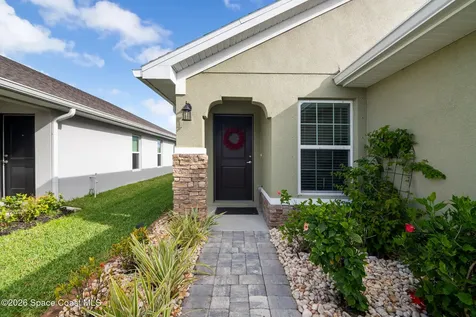1061 Canfield Circle SE Palm Bay FL 32909