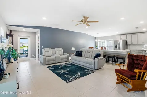 1061 Canfield Circle SE Palm Bay FL 32909