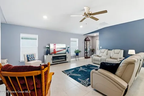 1061 Canfield Circle SE Palm Bay FL 32909