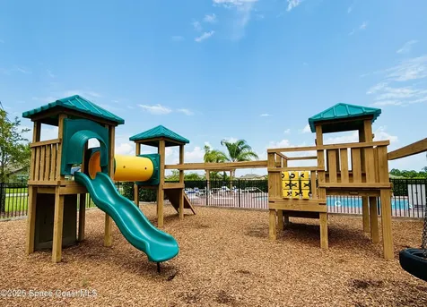 840 Old Country Road SE Palm Bay FL 32909
