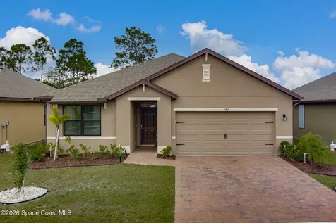 840 Old Country Road SE Palm Bay FL 32909
