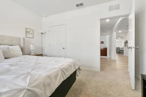 840 Old Country Road SE Palm Bay FL 32909