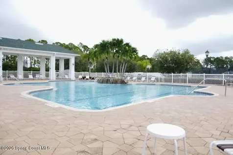 840 Old Country Road SE Palm Bay FL 32909