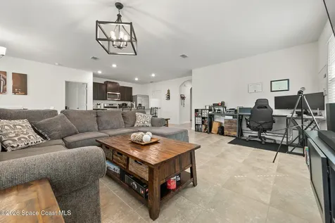 840 Old Country Road SE Palm Bay FL 32909
