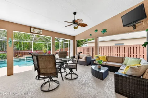5122 Cocoplum Avenue Melbourne FL 32940