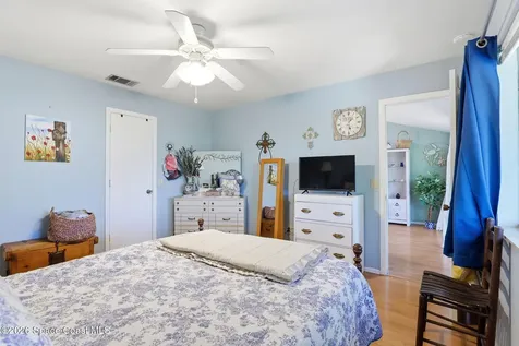 1558 Waldorf Circle NE Palm Bay FL 32905