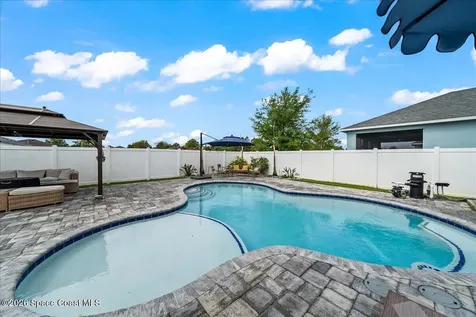 524 Corbin Circle SW Palm Bay FL 32908