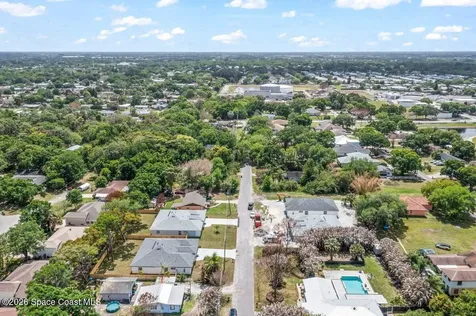 276 Dorset Drive West Melbourne FL 32904
