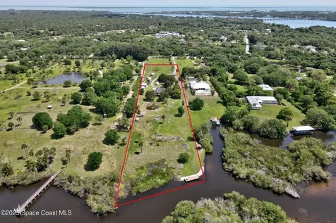 9556 Fleming Grant Road Micco FL 32976