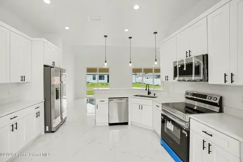 3267 Halacka Avenue SE Palm Bay FL 32909