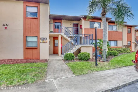 2323 Golf Lake Circle Melbourne FL 32935