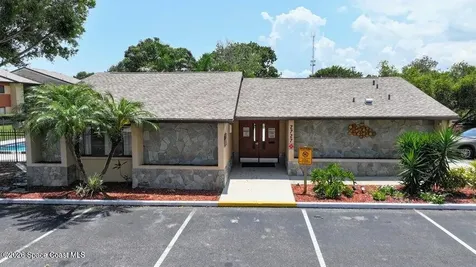 2323 Golf Lake Circle Melbourne FL 32935