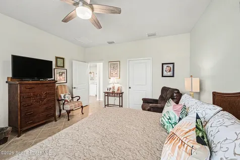 8984 Nixie Avenue Melbourne FL 32940