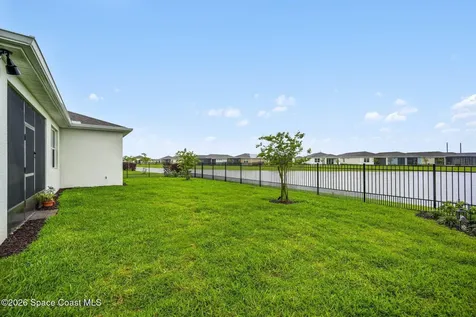 8984 Nixie Avenue Melbourne FL 32940