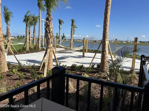 8984 Nixie Avenue Melbourne FL 32940