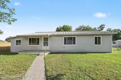 3541 Barney Court Mims FL 32754