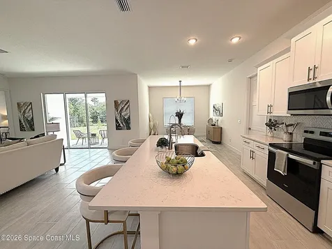 840 Forest Street NE Palm Bay FL 32907