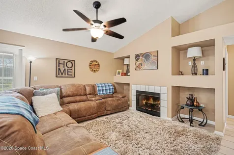 1826 Woodberry Circle Melbourne FL 32935