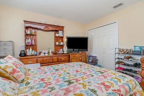 154 Wading Bird Circle SW Palm Bay FL 32908