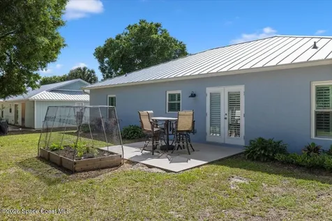 1116 33rd Avenue SW Vero Beach FL 32968