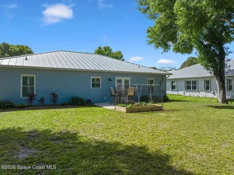 1116 33rd Avenue SW Vero Beach FL 32968