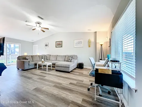 1614 Earlham Avenue NW Palm Bay FL 32907