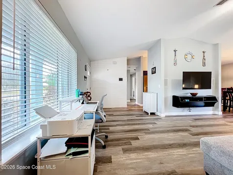 1614 Earlham Avenue NW Palm Bay FL 32907