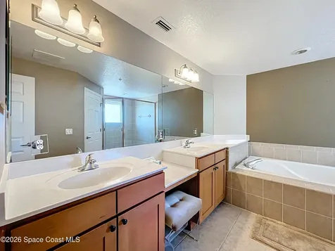 110 Warsteiner Way Melbourne Beach FL 32951