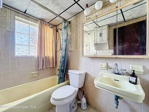 122 Eden Avenue Satellite Beach FL 32937