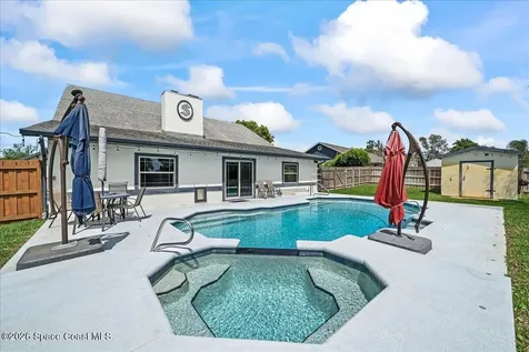 1335 S Carpenter Road Titusville FL 32796